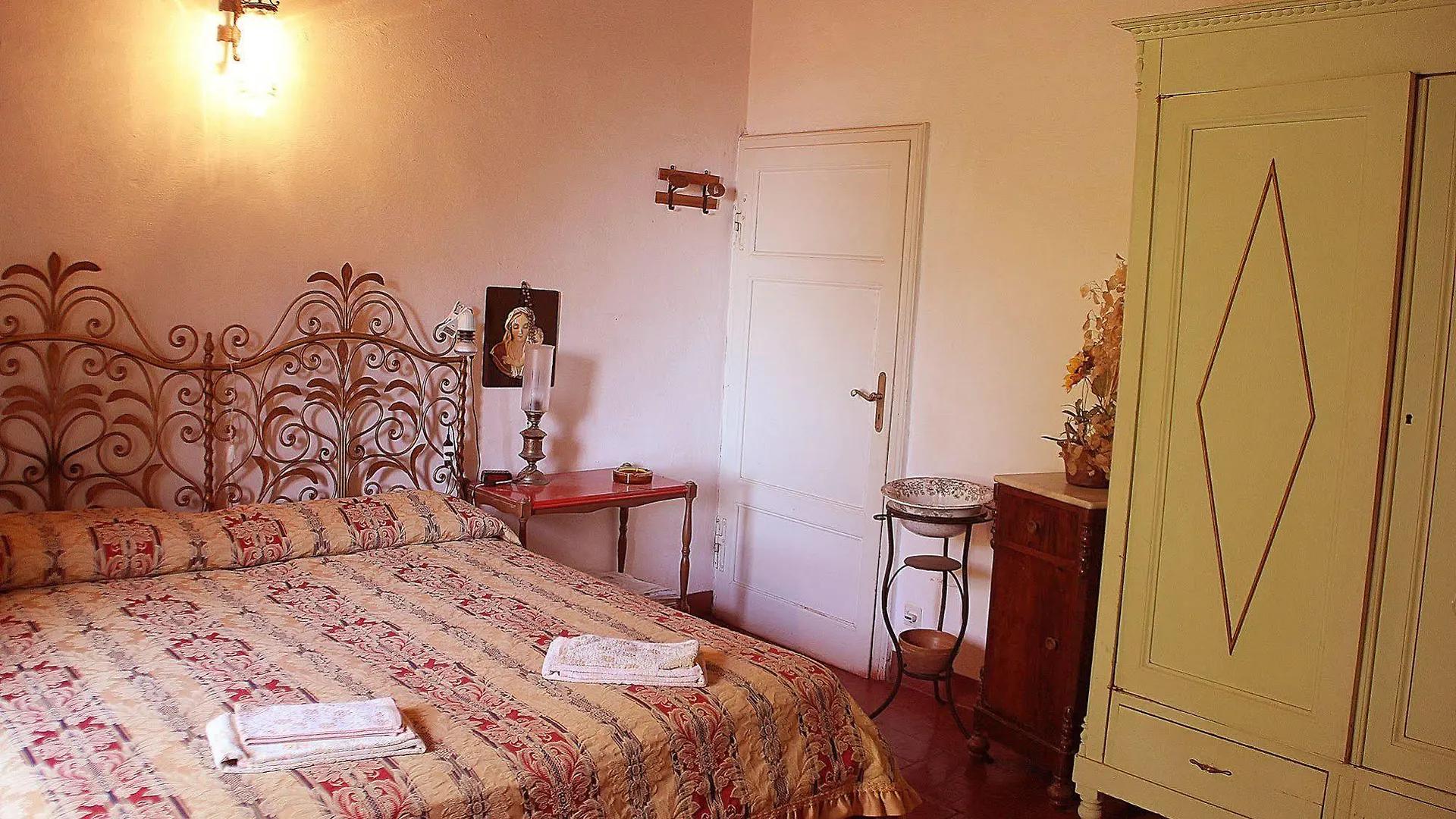 Locanda Etrusca Bibbona 3*,  Italy
